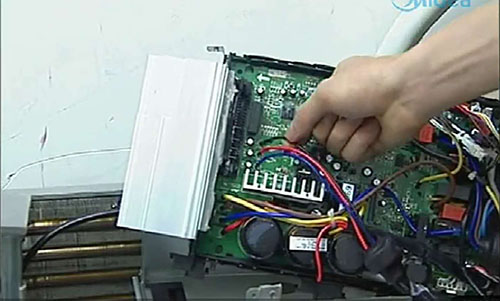 揭东美的空调电话是多少